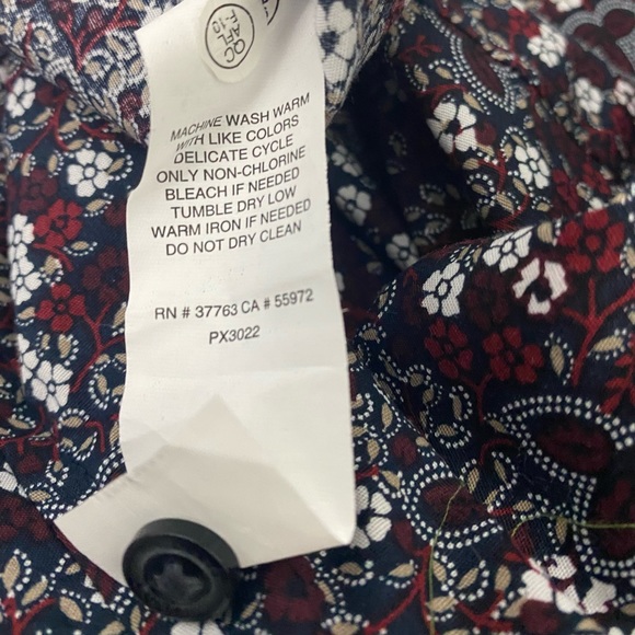 Perry Ellis Floral Button Down Shirt Size Large - Picture 8 of 8